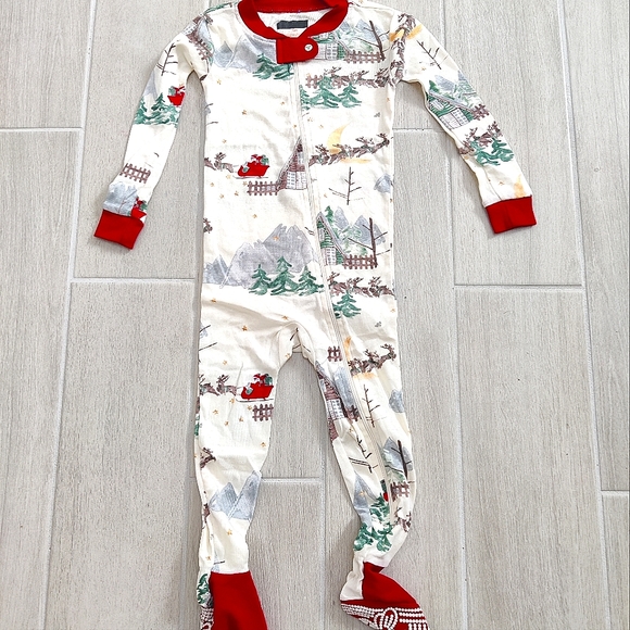 Burt's bees sleepers, cute prints, NWOT, preemie to 24M, 3 pack - Picture 6 of 17